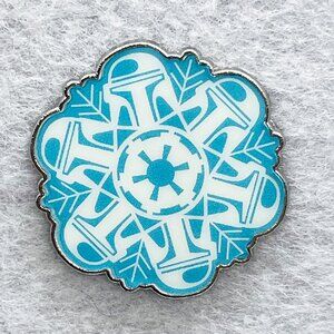 🔮 5/$25 Disney Star Wars Boba Fett Snowflake Pin